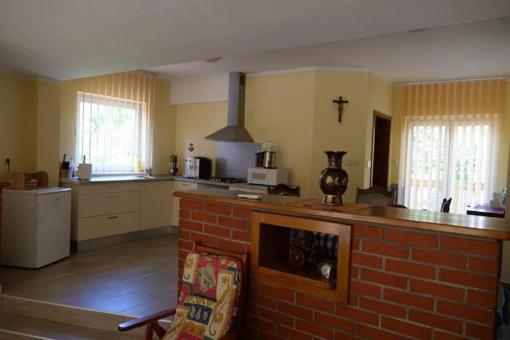 Apartman Carsko Rijeka Exterior foto