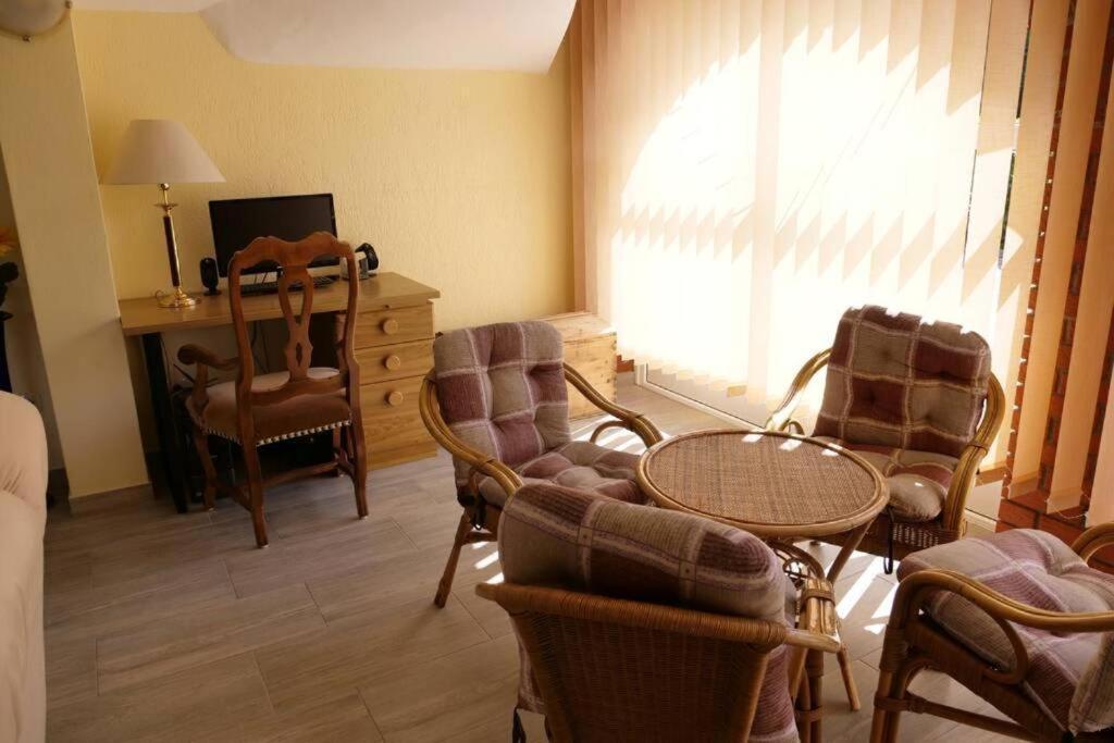Apartman Carsko Rijeka Exterior foto